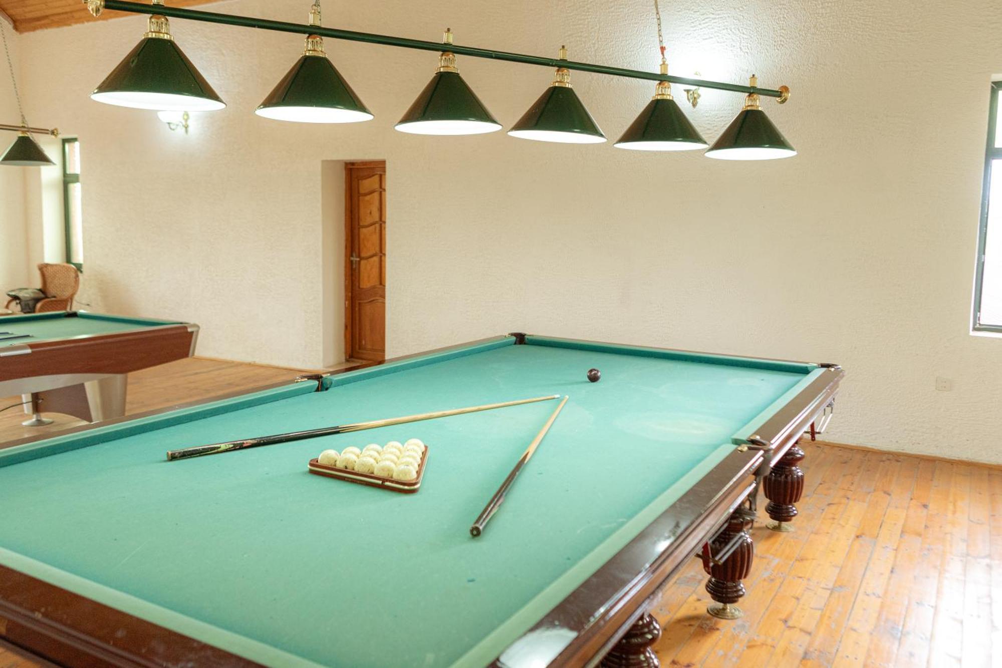 Chabiant Guesthouse Chateau Monolit Ikinci Yeniyol Εξωτερικό φωτογραφία
