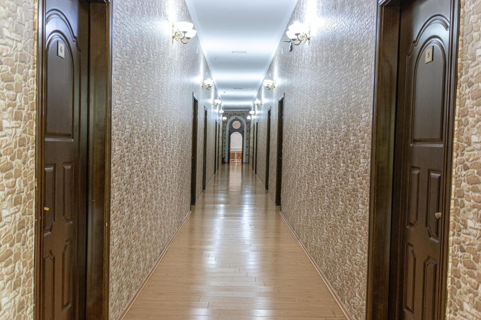 Chabiant Guesthouse Chateau Monolit Ikinci Yeniyol Εξωτερικό φωτογραφία