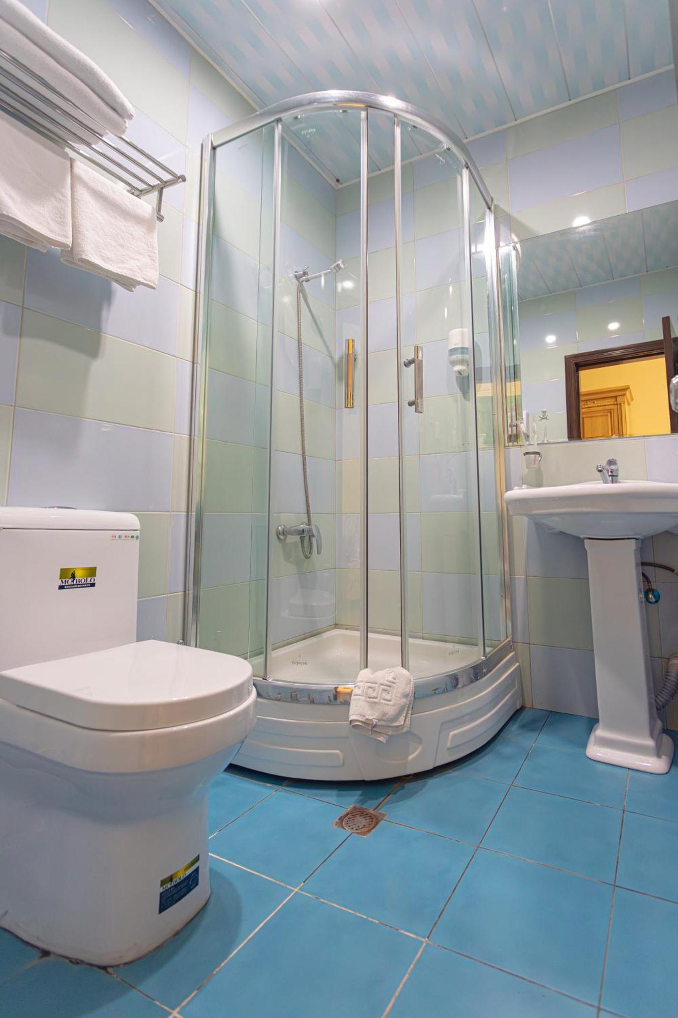 Chabiant Guesthouse Chateau Monolit Ikinci Yeniyol Εξωτερικό φωτογραφία