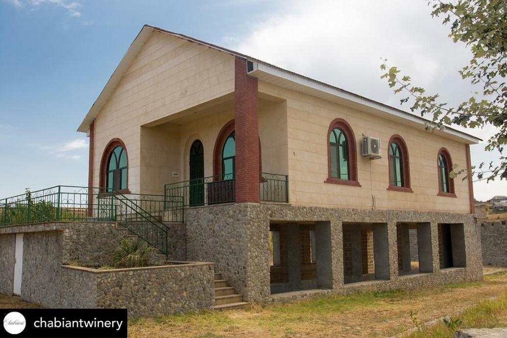 Chabiant Guesthouse Chateau Monolit Ikinci Yeniyol Εξωτερικό φωτογραφία